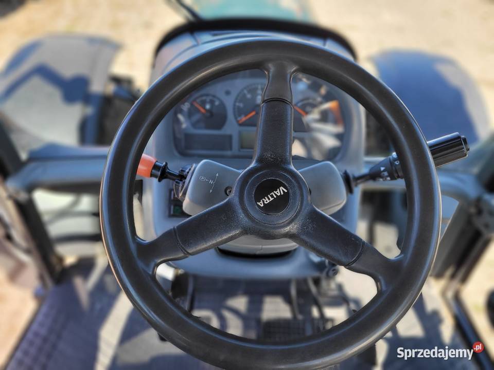 Valtra T160 Traktor 160 TUZ podkarpackie Zaklików
