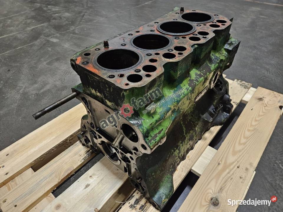 Blok silnika John Deere 2140 2040 2040S 2250 Byków