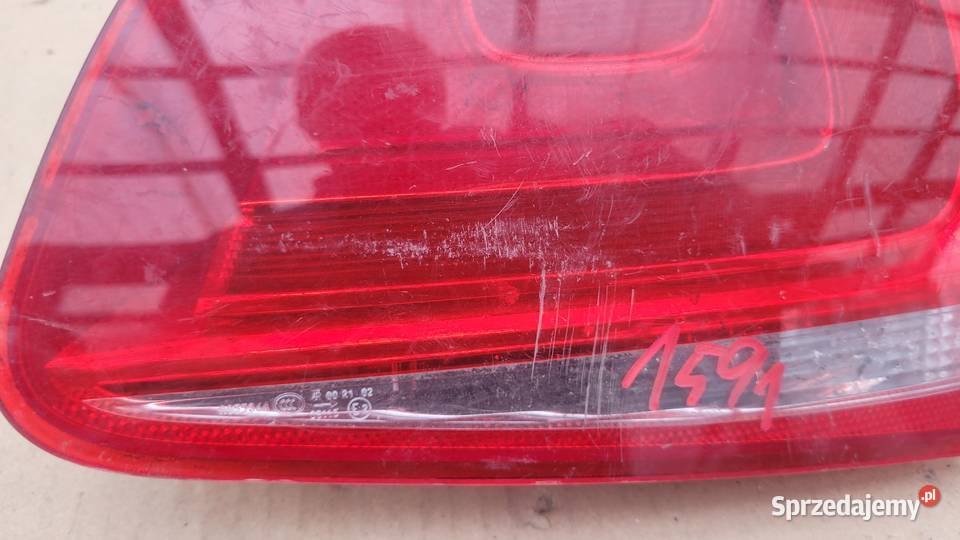 VW TOUAREG II 7P TYLNA PRAWA LAMPA ZWYKŁA W Ruda Śląska