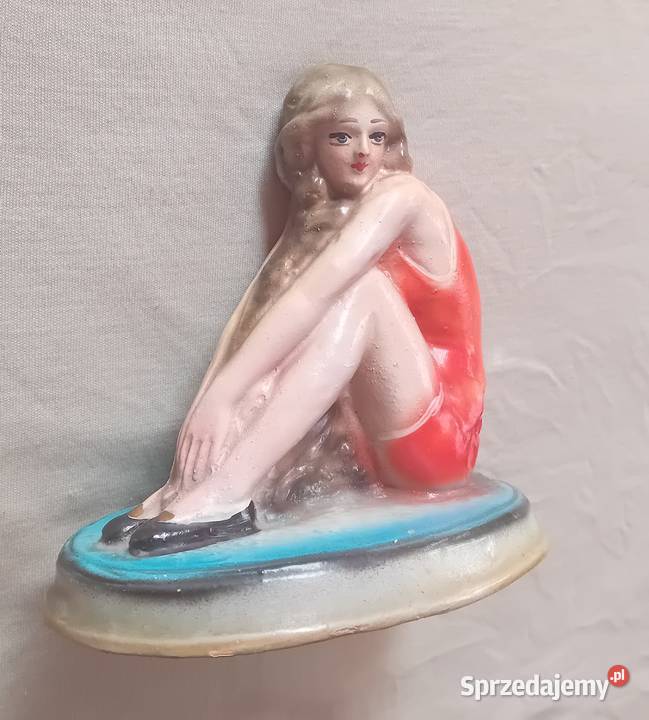 Ceramiczna figurka art deco siedząca pływaczka z Koźminek sprzedam