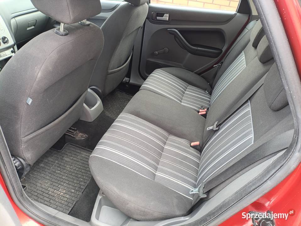 Ford Focus 16 benzyna 2008r Sieradz