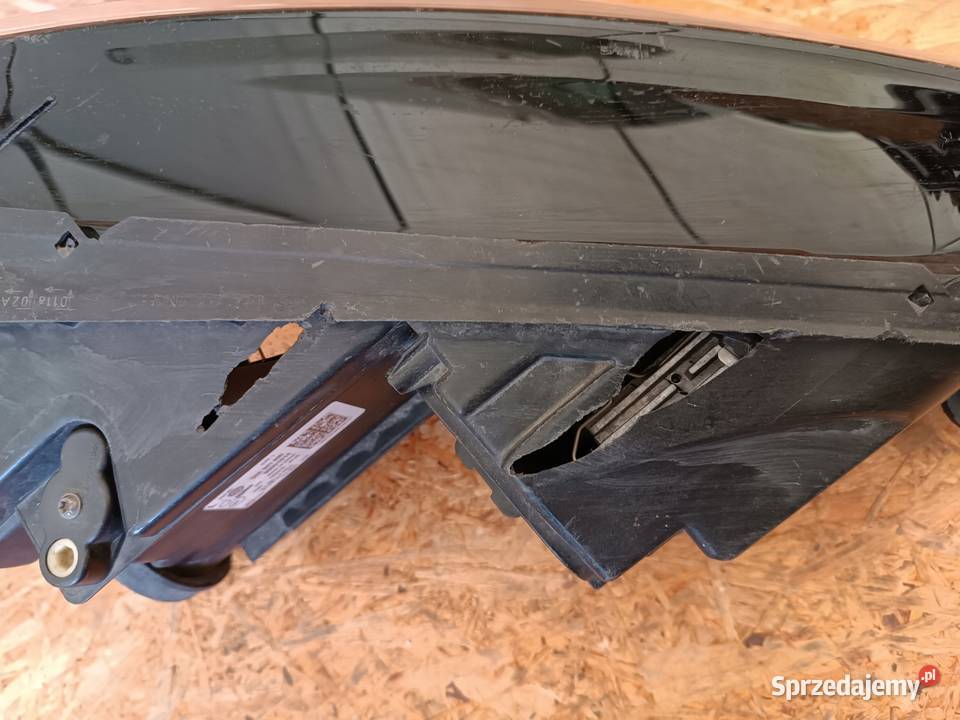 LAMPA LEWY PRZÓD REFLEKTOR EU 5GE941035 Nowy Tomyśl sprzedam