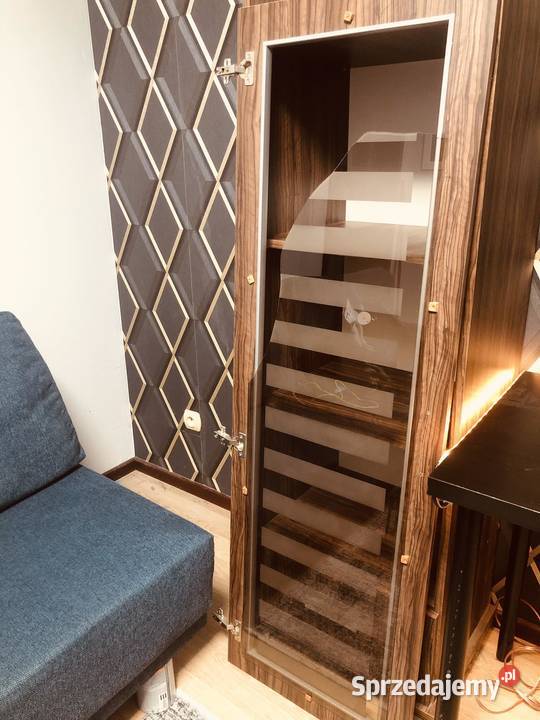 Duży używany regał biurowy