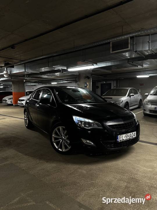 Astra J 16 turbo 180 Łódź sprzedam