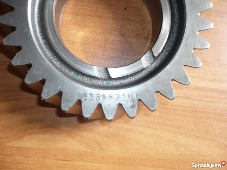 Koło zębate z 30 Massey ferguson 3610 3630 3635 nieuszkodzony Siemiatycze sprzedam