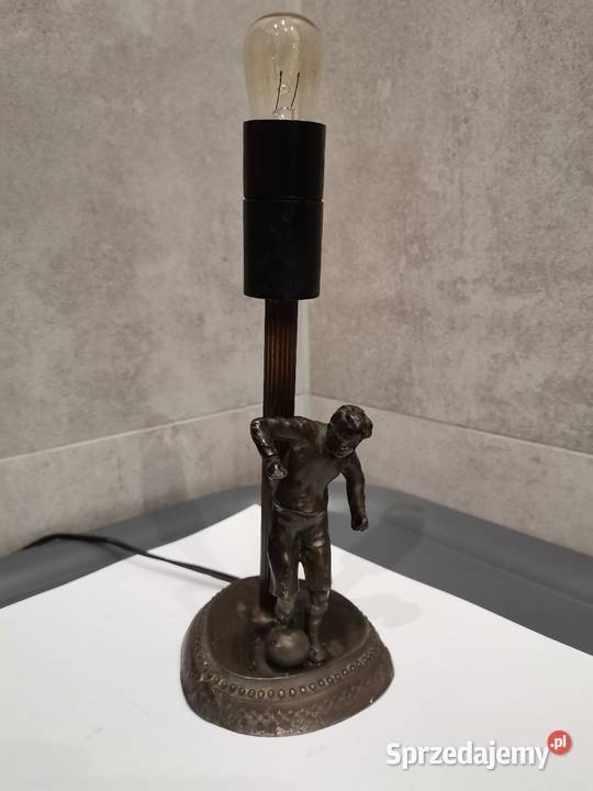 Stara przedwojenna lampa lampka nocna Piłkarz Antyki, Sztuka, Kolekcje śląskie