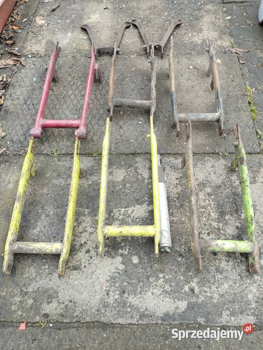 ROMET KOMAR ZZR MOTORYNKA WAHACZ STOPKI PODNÓŻEK Wahacze Jaworzno