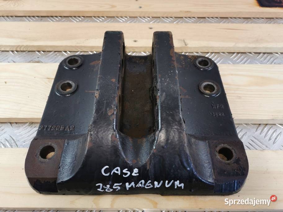 Zaczep łącznika górnego Case MX Magnum 2002r Wilkowo