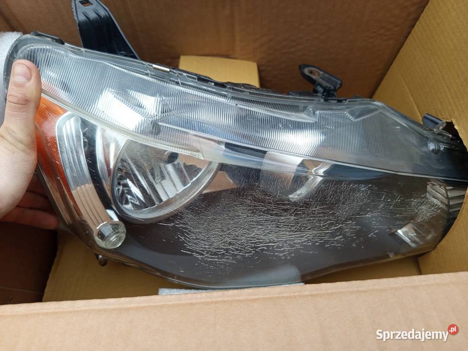 Lampy przód osobowe Lampy przednie świętokrzyskie Odrowąż