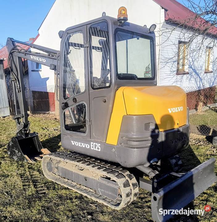 Minikoparka koparka Volvo ec25 Bochnia