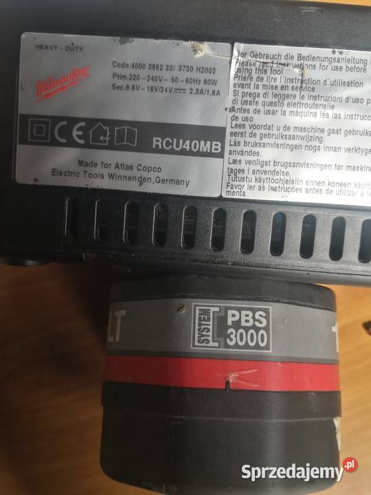 Ładowarka Milwaukee rcu 40 mb plus bateria Radom