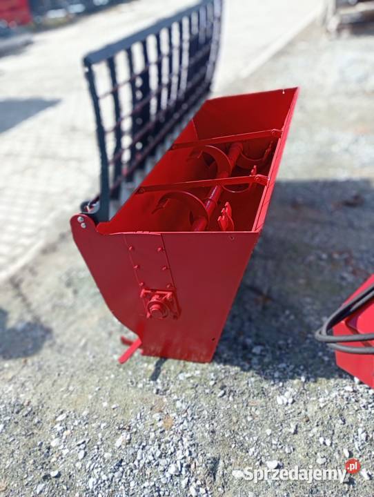 BetoniarkaMieszalnik Łyżkowy hydrauliczny 800L Śrem