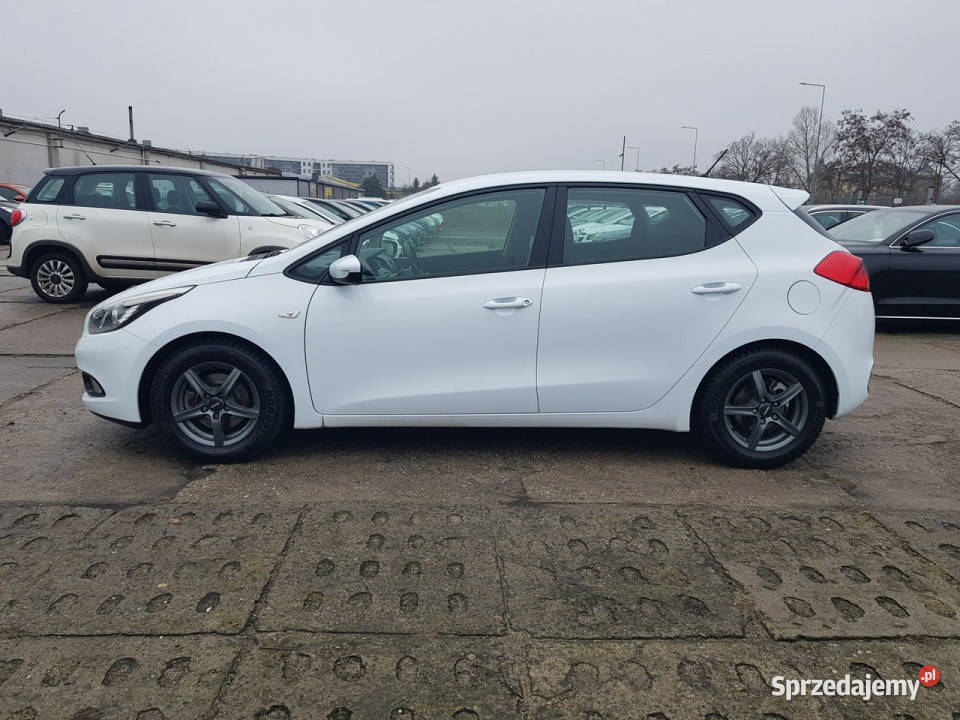 Kia Ceed 14 Benzyna Klima Zarejestrowany czujnik zmierzchu Włocławek