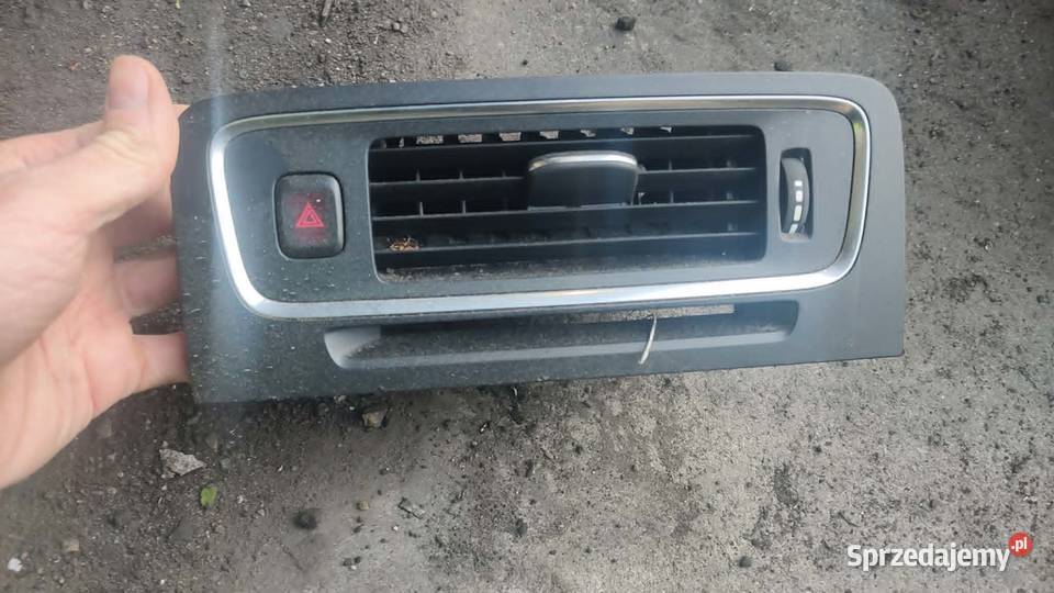 Kratka nawiewu włącznik awaryjnych Volvo v60 I sprzedam