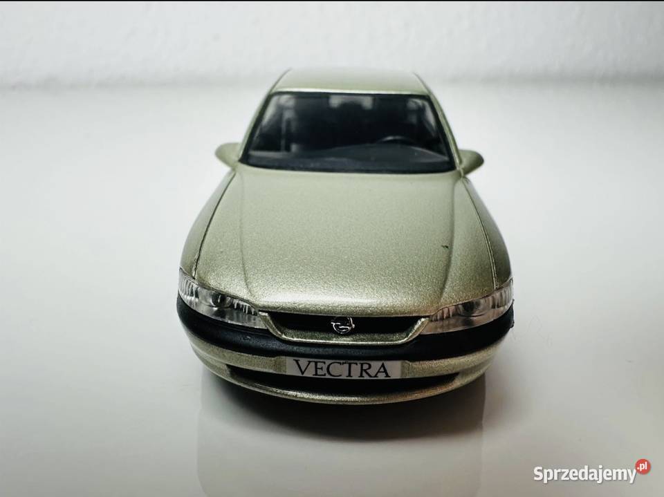 Opel Vectra B Liftback skala 143 kujawsko-pomorskie Grudziądz