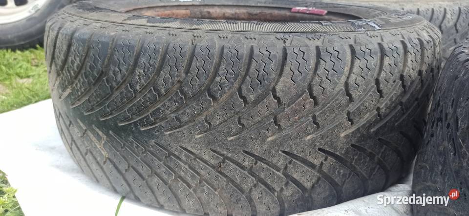 bmw e39 felga opony wielosezon 22560R15 4mm Średnica 15" Imielin