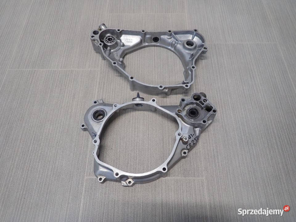1 Ćwiartka dekiel sprzęgła pompy wody Honda CR sprzedam