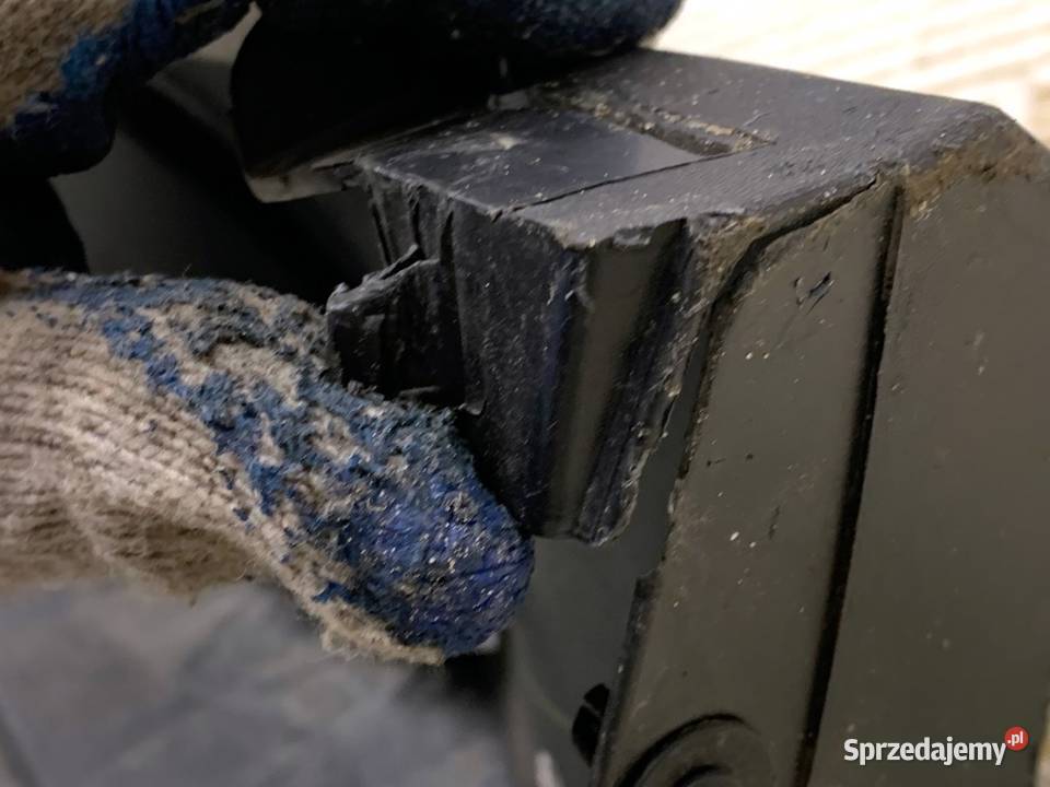 LISTWA PROGOWA PRAWY MERCEDES GLE SUV CZARNY Listwy sprzedam