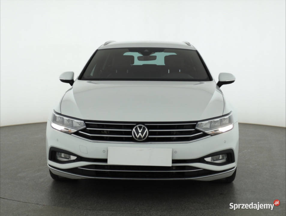 VW Passat 20 TDI biały Passat Piaseczno