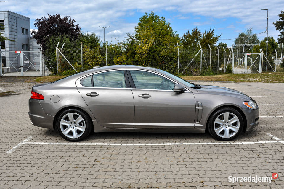 Jaguar XF 30d 275 2010 r Automat Skóry dolnośląskie Wrocław sprzedam