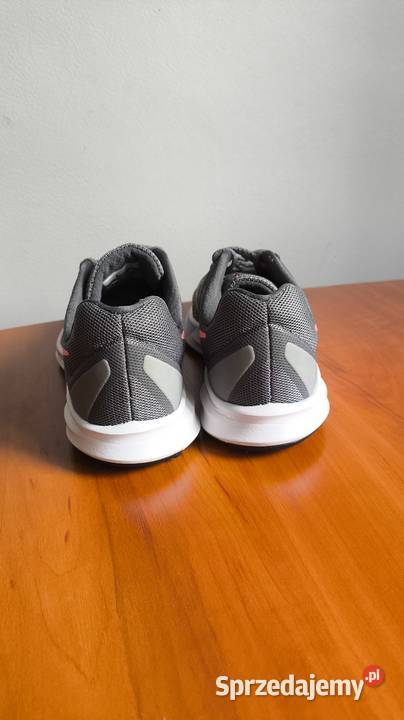 Nike szaropomarańczowe buty biegowesportowe śląskie Tychy