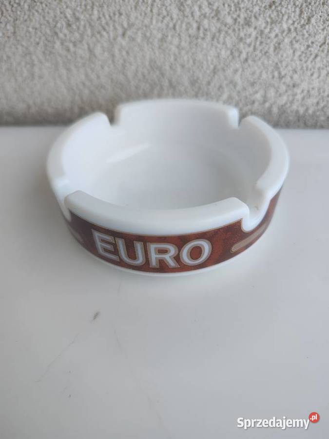 Popielniczka porcelanowa szklana France 105 x 35 warmińsko-mazurskie Olecko
