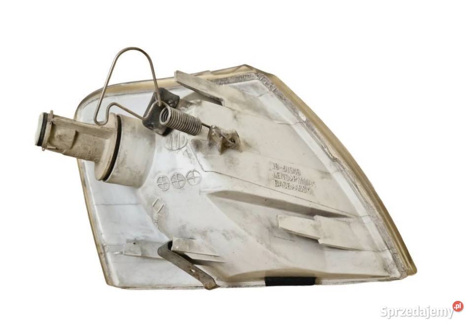 LAMPA PRZÓD LEWA VW PASSAT B5 PRZEDLIFT Działoszyce