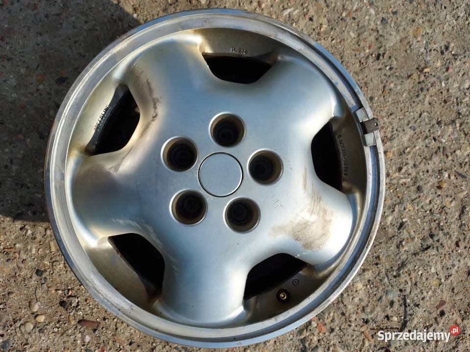 Renault 15 felgi aluminiowe 4 sztuki osobowe