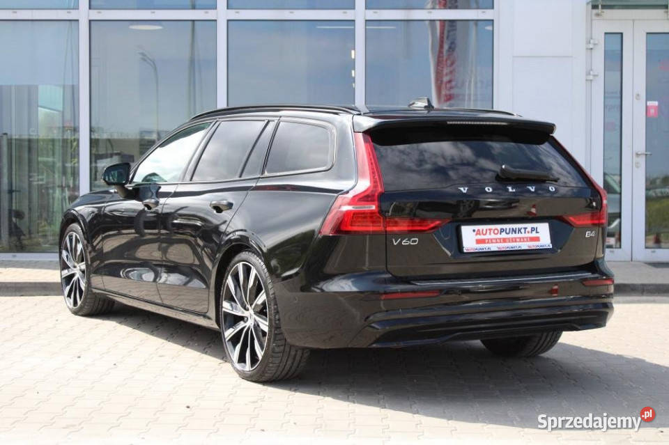 Volvo V60 2023r Salon Kam 360 Harman Kardon Ele Gdańsk