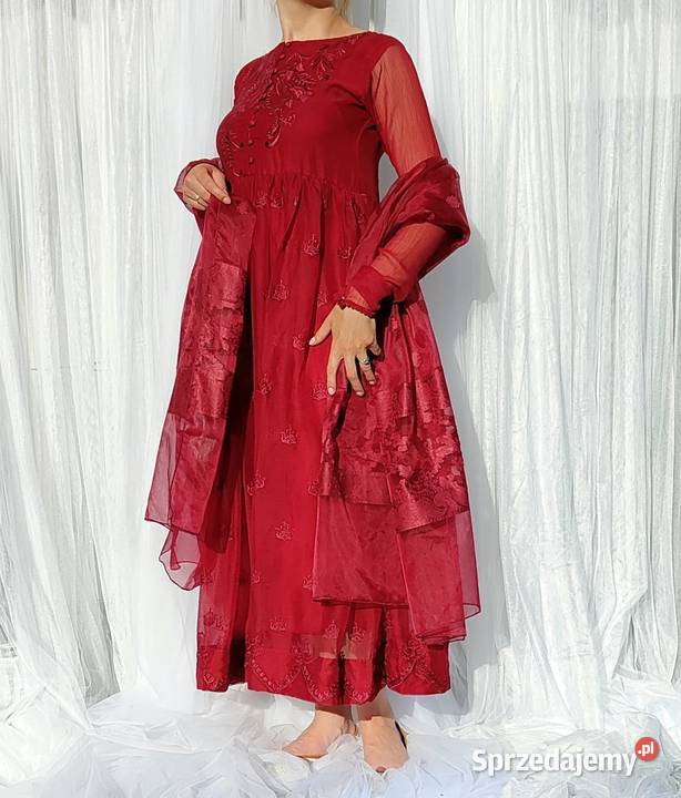 Bordowa sukienka haftowana L 40 szyfon haft Szczecin