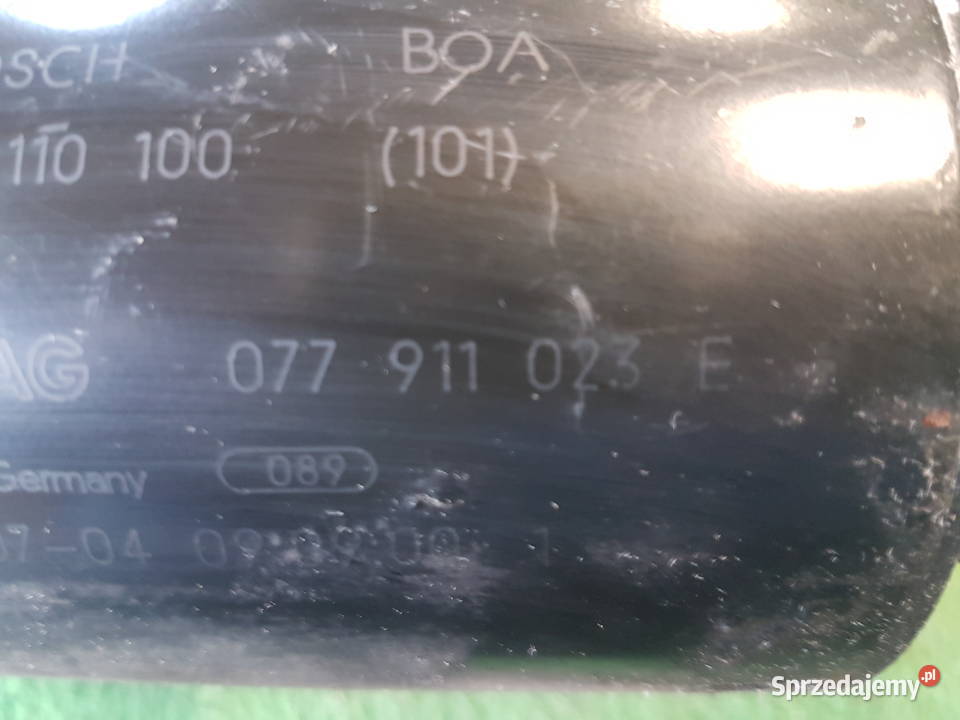 AUDI A8 D2 37 42 V8 ROZRUSZNIK 077911023E Turek