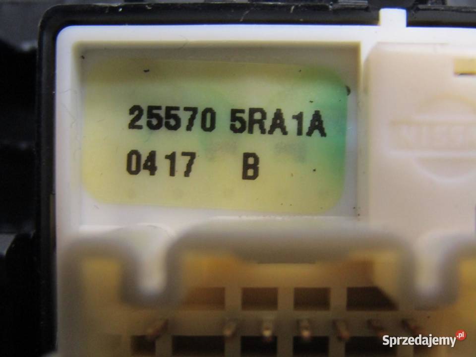 PRZEŁĄCZNIK SZYB PANEL PRAWY PRZÓD PRZEDNI sprzedam