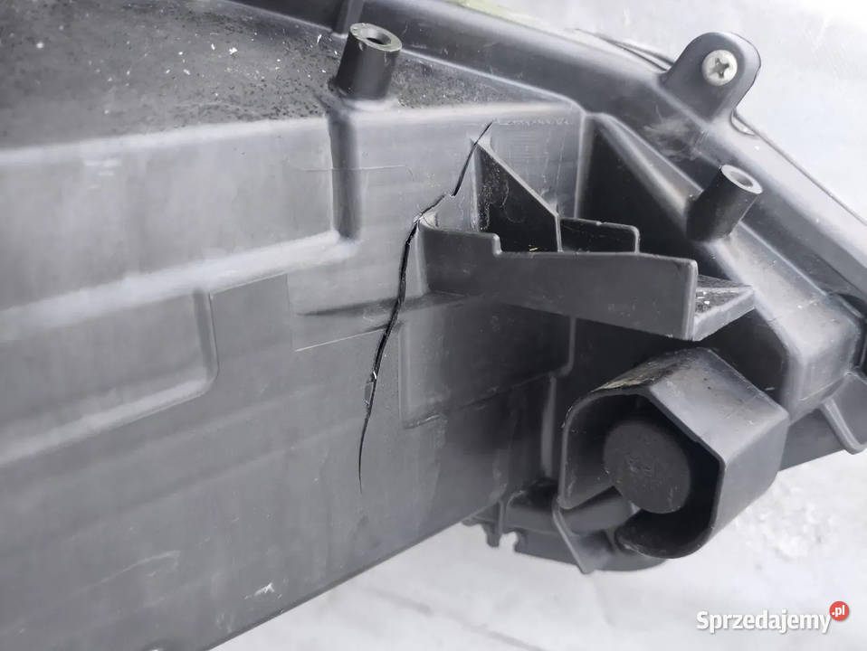 LEXUS RX IV LIFT 1922r LAMPA LEWA PRZEDNIA FULL Radom