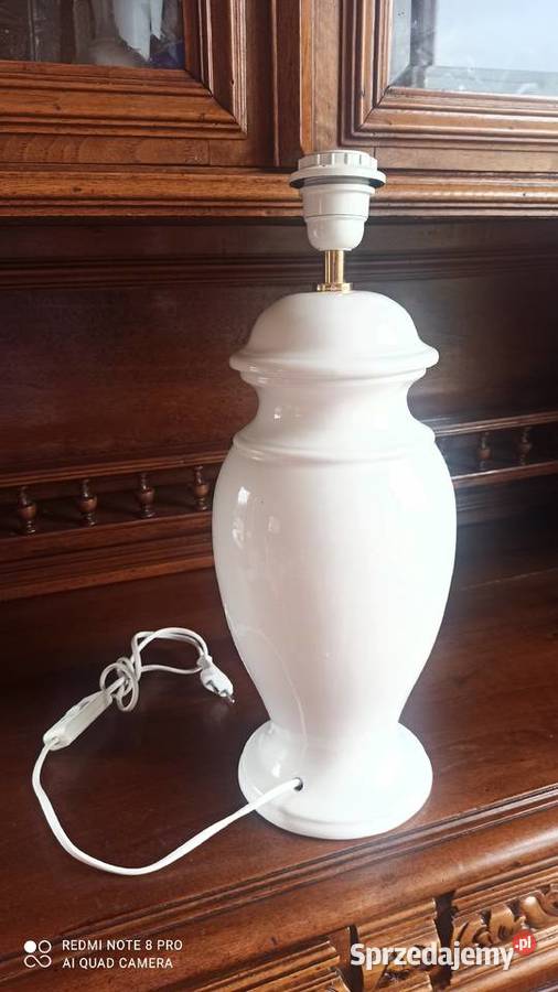 Lampa z białej porcelany Dekor to różyczki z Gdańsk