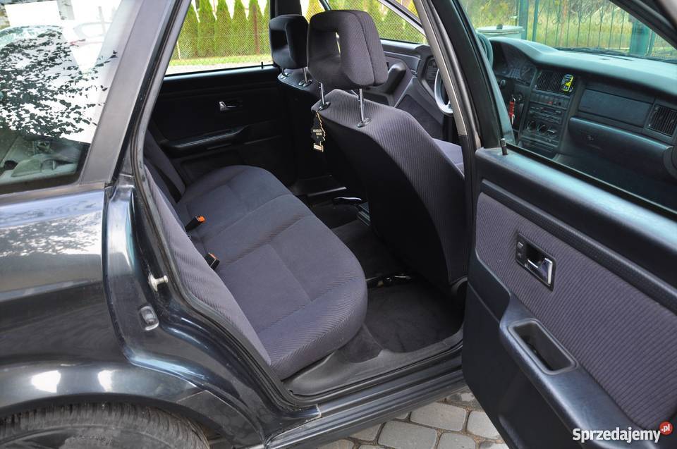 Audi 80 B4 Avant 19 TDI centralny zamek 80 Zgierz sprzedam