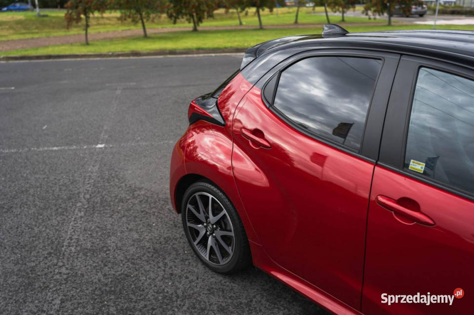 Toyota Yaris 15 VVTi Hybrid gniazdo USB Motoryzacja Zabrze