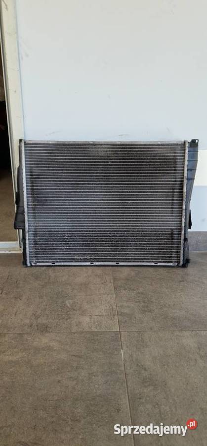 CHŁODNICA WODY BMW E46 COMPACT NISSENS 60784A Kończyce Małe sprzedam