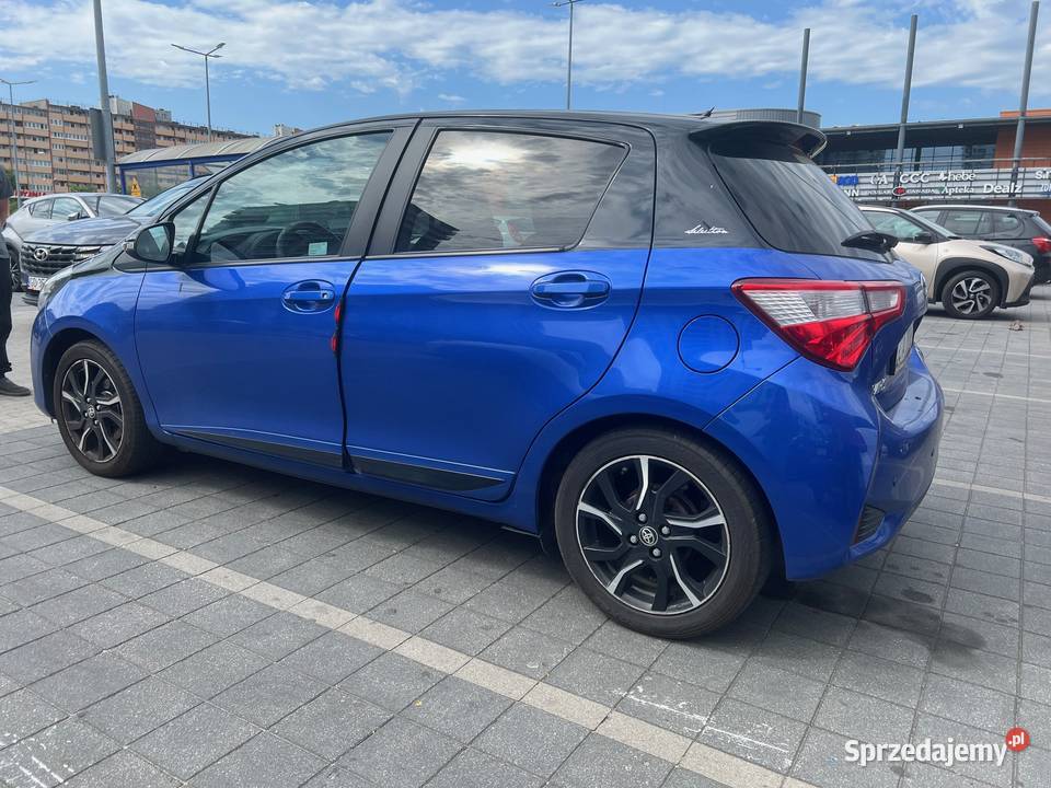 Syndyk sprzeda prawo własności do samochodu