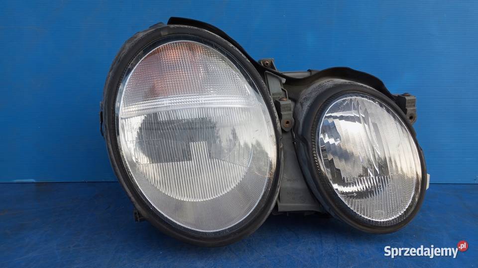 LAMPA PRAWY PRZÓD REFLEKTOR XENON EU MERCEDES Nowy Tomyśl