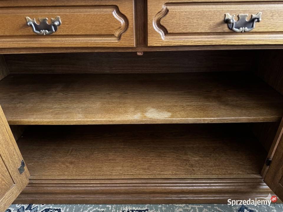 Solidna dębowa witryna z komodą podświetlana Niechobrz