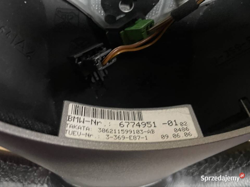6774951 kierownica bmw 1 e87 Rok produkcji 2008 Szczecin