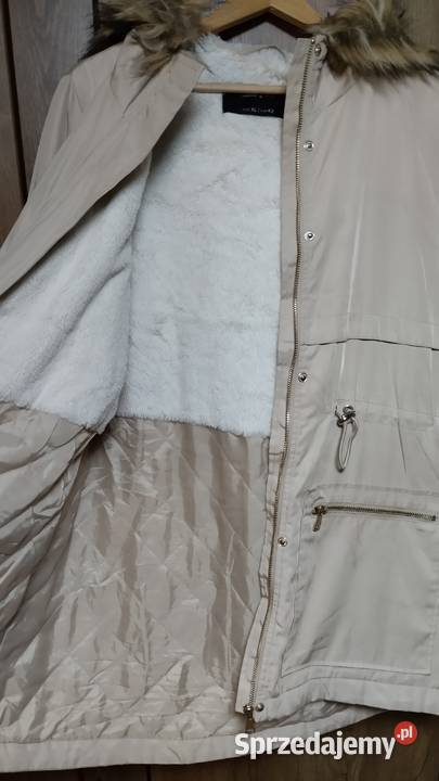 Jasna kurtka Sinsay Zimowa  sprzedam