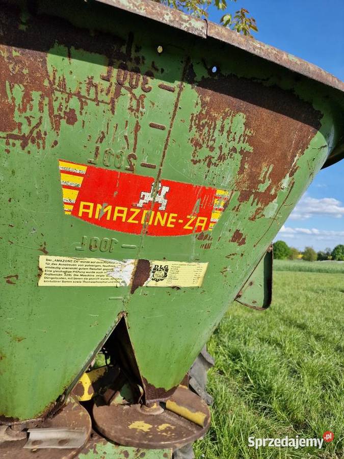 Amazone rozsiewacz dwutarczowy z walkiem Starokrzepice