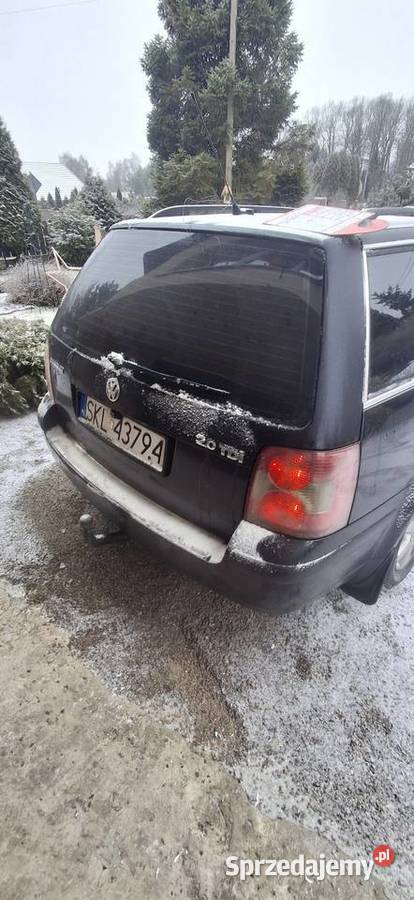 Sprzedam Passata B5fl 2004r w stanie manualna Samochody osobowe Myszków