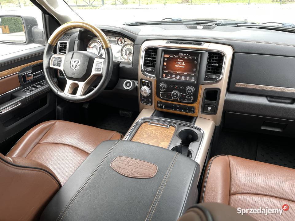RAM V8 57 HEMI 4x4 LONGHORN LARAMIE Skóra Navi Kolbuszowa sprzedam