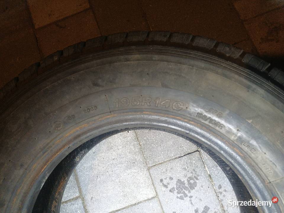 Sprzedam dwie opony Firistone 195R 14C świętokrzyskie Kielce sprzedam