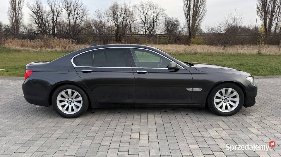 BMW Seria 7 30d 245 2009 Zarejestrowana wielofunkcyjna kierownica Konin sprzedam