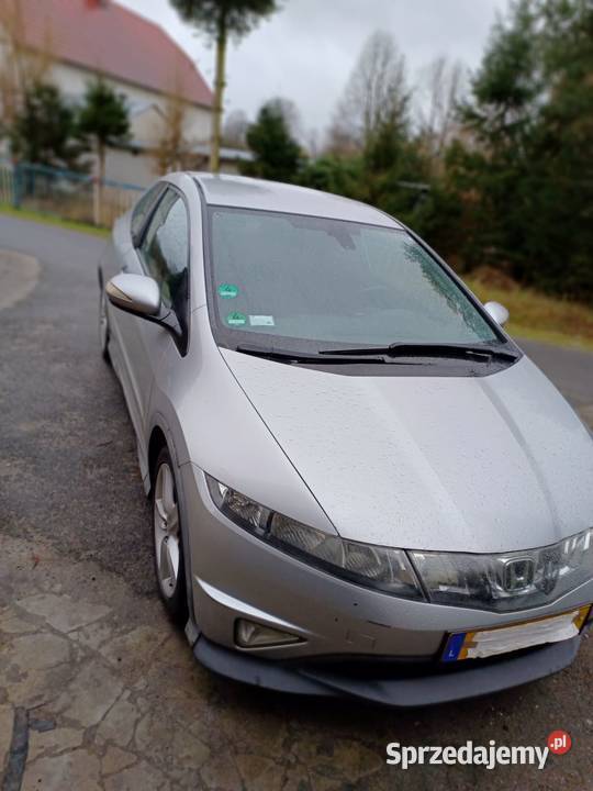 Honda Civic 18 Sport srebrna komputer pokładowy