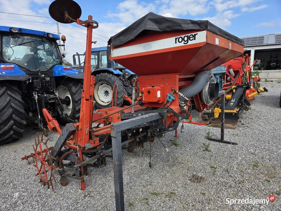 Siewnik Nabudowany ROGER 3 metry 24 redlice duży Maszyny rolnicze mazowieckie Gąsewo