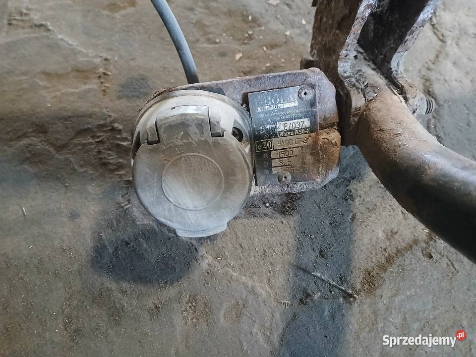 Hak holowniczy Ford Focus mk2 HB 5 D Pozostałe